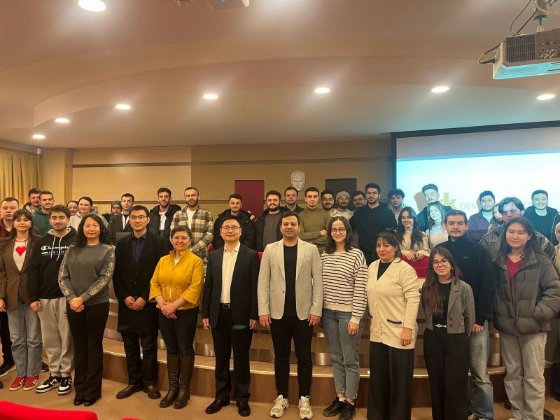 ESTÜ 401 Profesyonel Hayata Geçiş Dersi İlk Sektör Konuğunu Ağırladı!